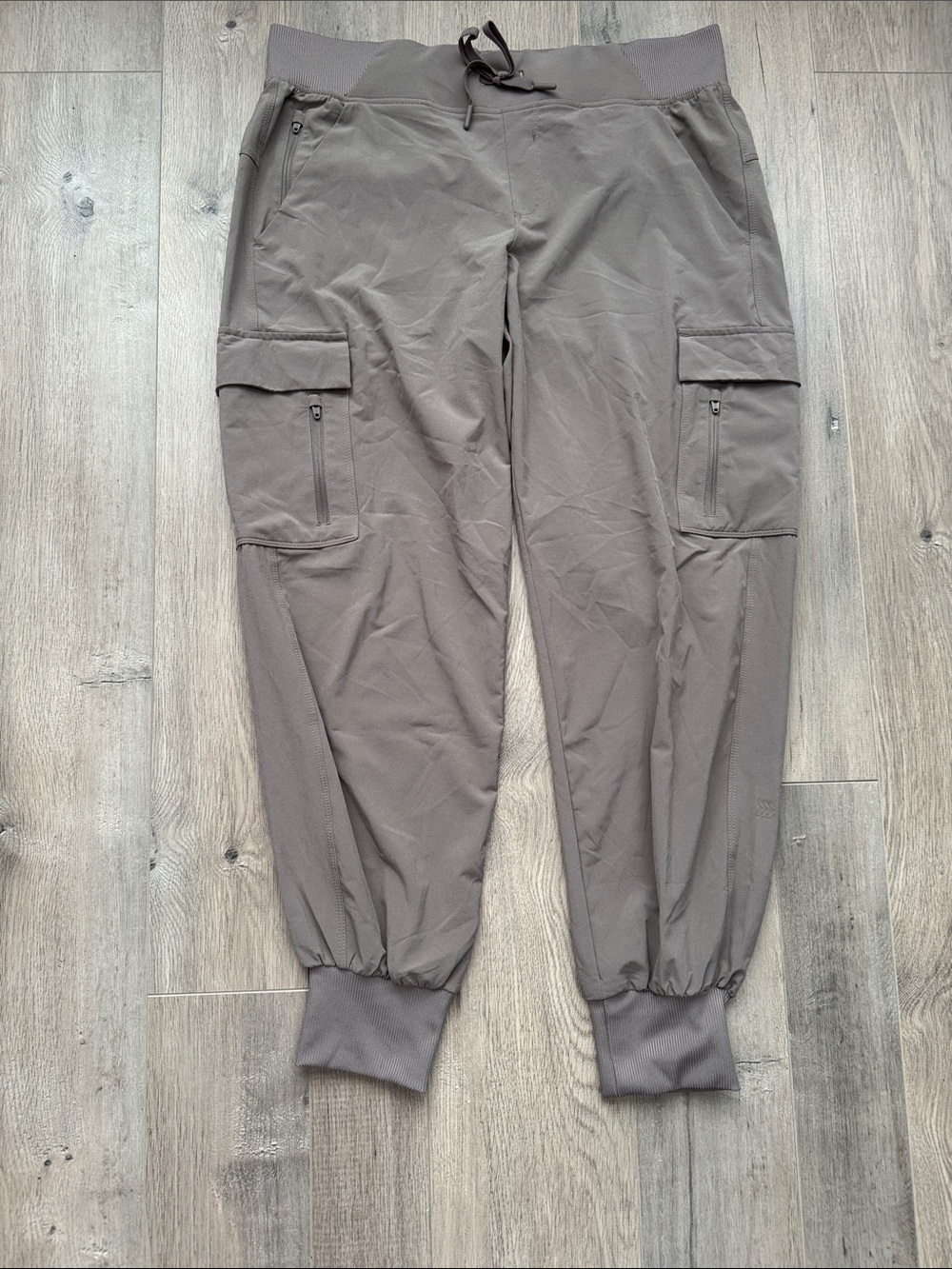 all in motion bundle Active joggers— Black, Slate Blue, Taupe - Picture 7 of 8